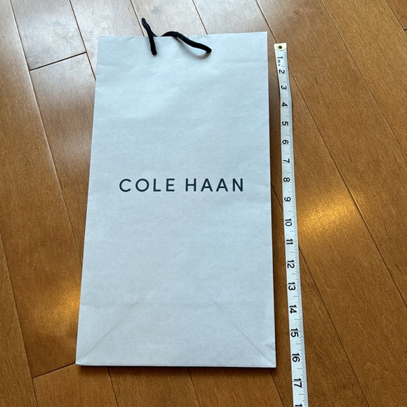 Cole Haan 3 Gift Bags - Picture 5 of 5